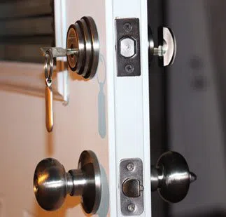 Jacksonville Affordable Locksmith Jacksonville, FL 904-572-3257 - 8a-Lock-locksmith